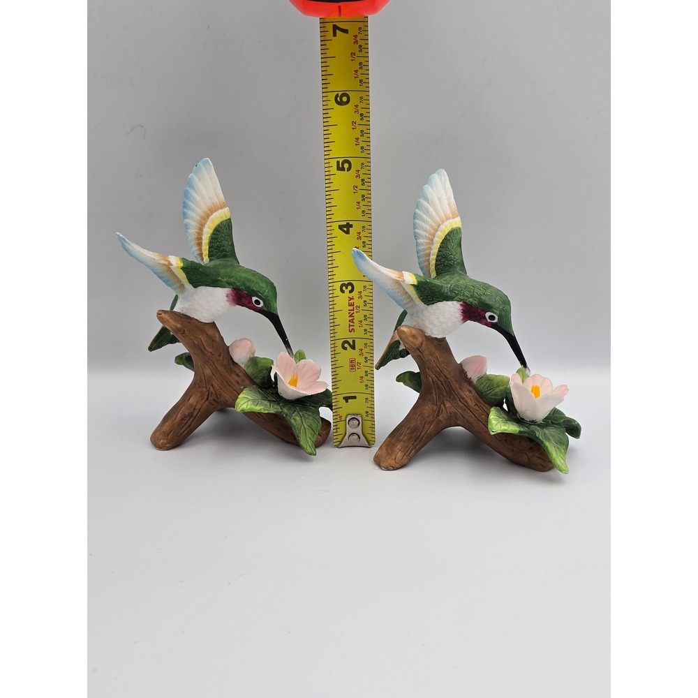 Pair Ceramic Hummingbirds with Flowers Figurine Hand Painted Collectible - Picture 7 of 8